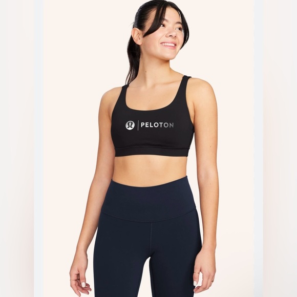 Lululemon x Peloton NWT Black Energy Bra Size 2 - Picture 1 of 5
